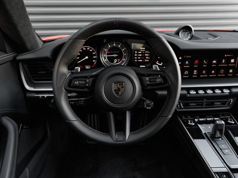 Certified 2025 Porsche 911 Turbo S AWD/4WD image 18