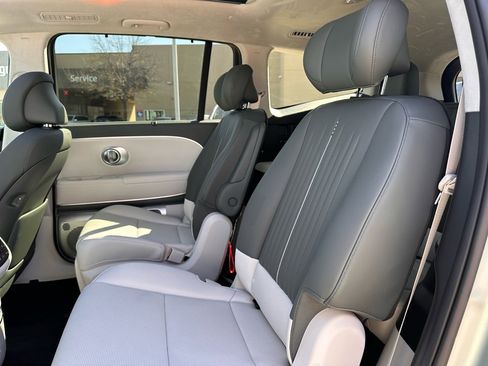 Certified 2026 Hyundai Ioniq 9 Calligraphy image 19