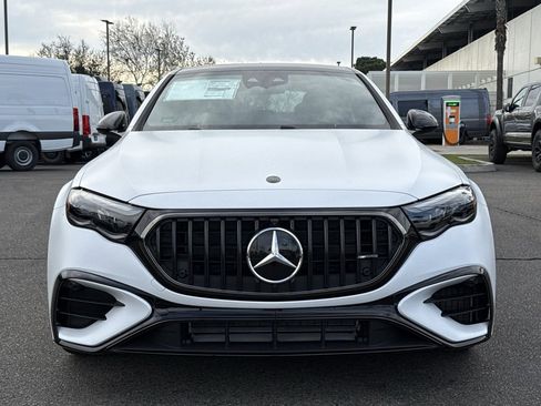 New 2026 Mercedes-Benz E 53 AMG e 4MATIC Sedan image 18