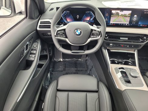 New 2025 BMW 330i xDrive Sedan w/ Convenience Package image 12