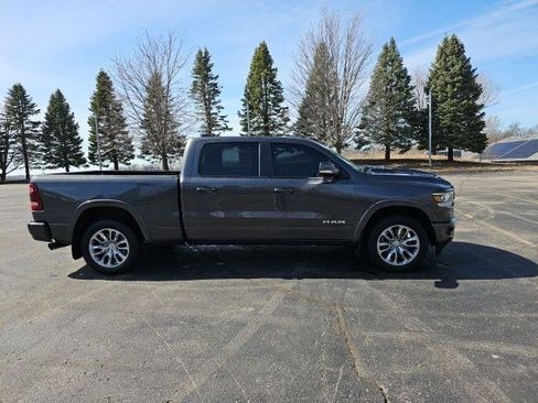 Used 2022 RAM 1500 Laramie w/ Sport Appearance Package image 7