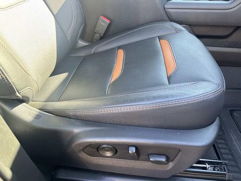 Used 2023 GMC Sierra 1500 AT4 w/ AT4 Premium Package image 14