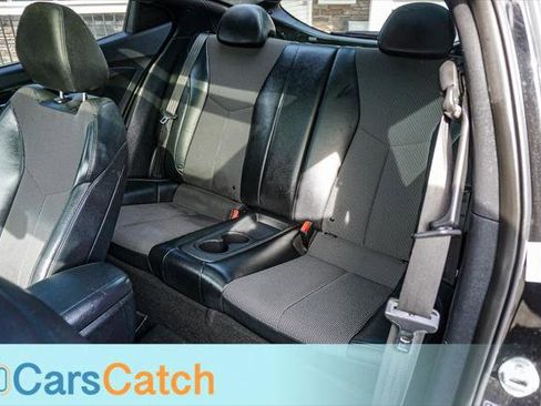 Used 2016 Hyundai Veloster w/ Option Group 03 image 22