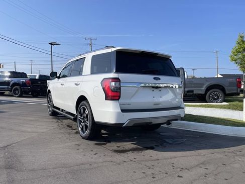 Used 2020 Ford Expedition Limited w/ Special Edition Package AWD/4WD image 3