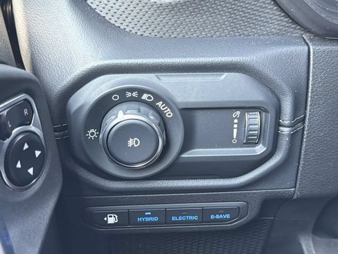 Used 2024 Jeep Wrangler Unlimited Rubicon 4xe AWD/4WD image 22