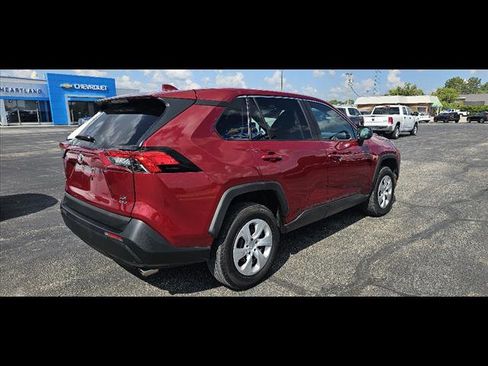 Used 2024 Toyota RAV4 LE image 3