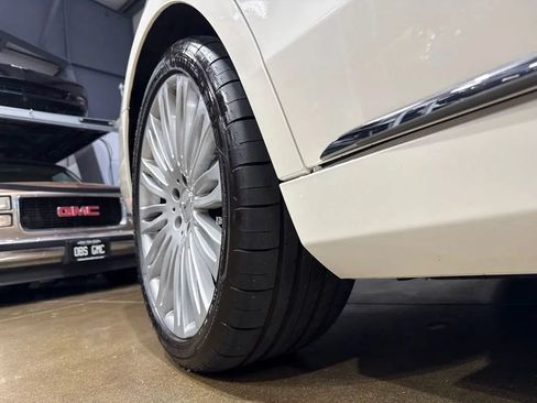 Used 2019 Mercedes-Benz Maybach S 560 4MATIC image 28