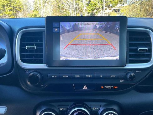 Used 2023 Hyundai Venue SEL w/ Cargo Package image 13