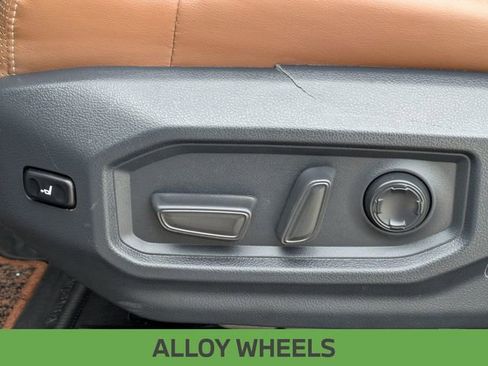 Used 2023 Toyota Tundra 1794 Edition image 15