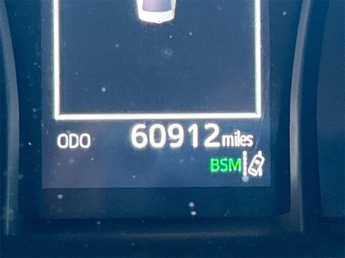 Used 2024 Toyota Camry SE image 20