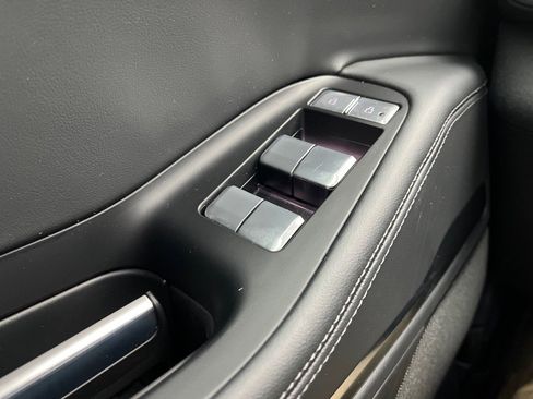 Used 2025 Lincoln Navigator Reserve w/ Jet Appearance Package image 29