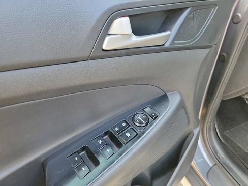 Used 2019 Hyundai Tucson Sport w/ Cargo Package AWD/4WD image 24
