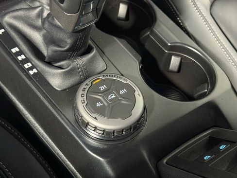 New 2025 Ford Bronco Outer Banks image 24