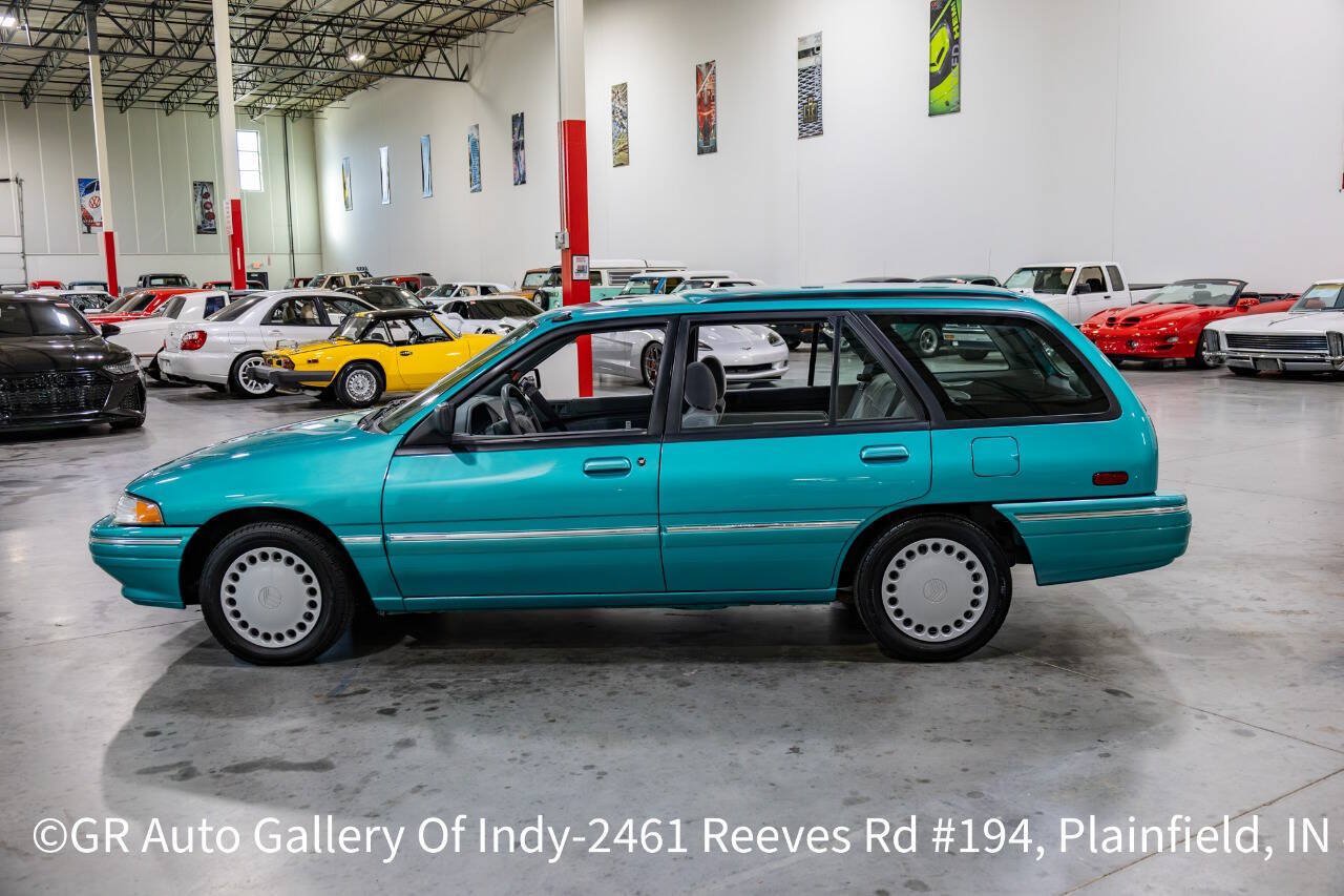 Used 1996 Mercury Tracer Wagon FWD image 3