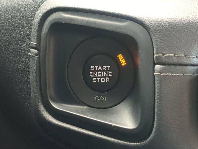 Certified 2024 Jeep Wrangler Unlimited Sahara w/ Technology Group AWD/4WD image 33