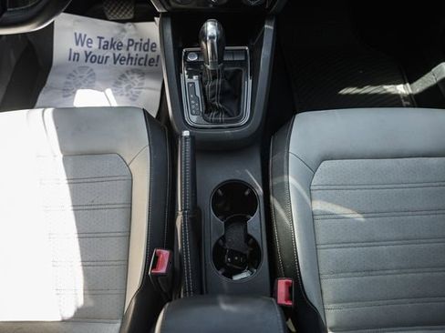 Used 2017 Volkswagen Jetta Sport FWD image 30