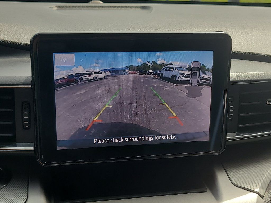 Used 2021 Ford Explorer XLT w/ Equipment Group 202A RWD image 23