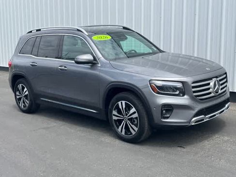 Used 2026 Mercedes-Benz GLB 250 4MATIC image 8