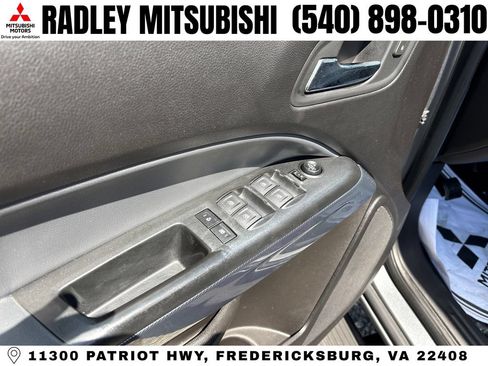 Used 2018 Chevrolet Colorado Z71 AWD/4WD image 5
