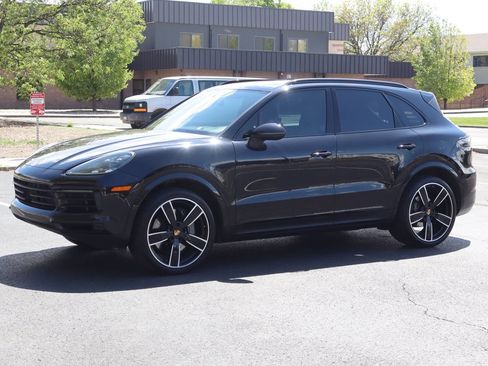 Used 2019 Porsche Cayenne S AWD/4WD image 10