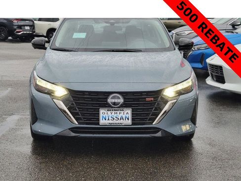 New 2025 Nissan Sentra SR w/ SR Premium Package image 8