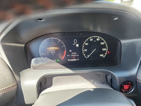 Used 2024 Honda HR-V Sport image 16