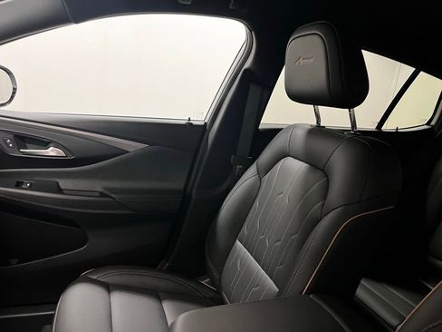 New 2026 Buick Envista Avenir image 24