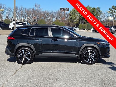 Used 2025 Toyota Corolla Cross AWD Hybrid image 6