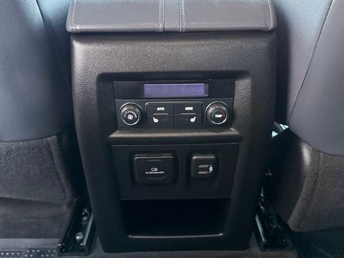 Used 2020 Chevrolet Traverse Premier image 9