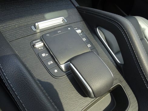 Used 2023 Mercedes-Benz GLE 350 4MATIC image 27