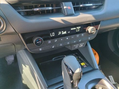 New 2026 Subaru Outback Touring XT AWD/4WD image 22