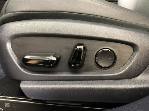 Certified 2024 Lexus ES 350 w/ Premium Package image 24