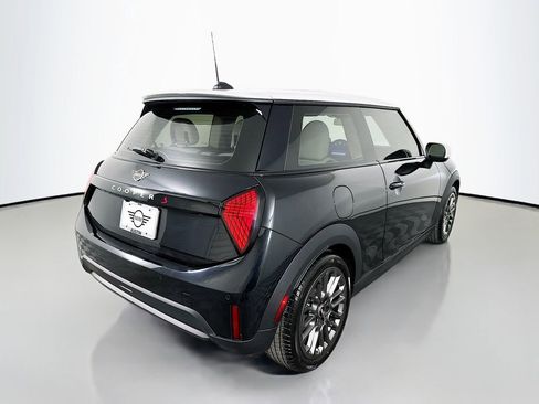 Certified 2025 MINI Cooper S image 5
