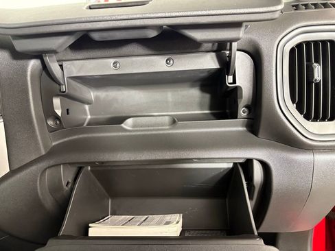 Used 2019 Chevrolet Silverado 1500 Custom Trail Boss w/ Custom Convenience Package image 32