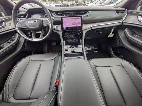 New 2025 Jeep Grand Cherokee L Limited w/ Black Appearance Package image 13