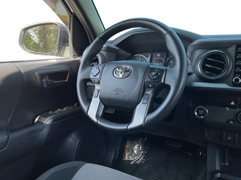 Used 2023 Toyota Tacoma TRD Off-Road RWD image 11