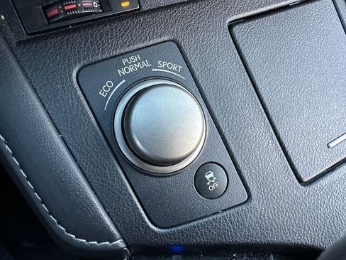 Used 2017 Lexus ES 350 image 31