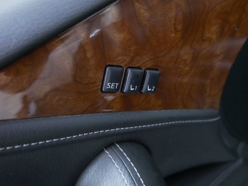 Used 2018 INFINITI QX80 4WD image 19