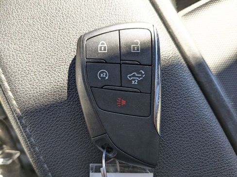 Certified 2025 Chevrolet Silverado 1500 LT image 32