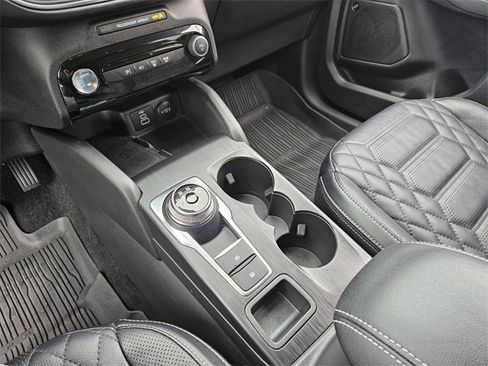 Used 2024 Ford Escape SE w/ PHEV Premium Package image 23