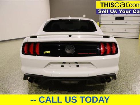 Used 2020 Ford Mustang GT Premium w/ Equipment Group 401A image 6
