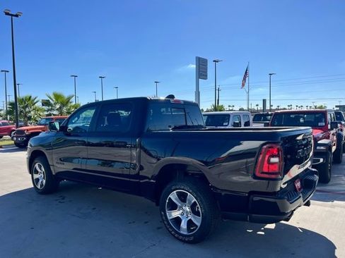 New 2026 RAM 1500 Express image 5