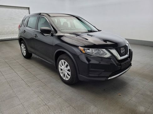 Used 2018 Nissan Rogue S image 13