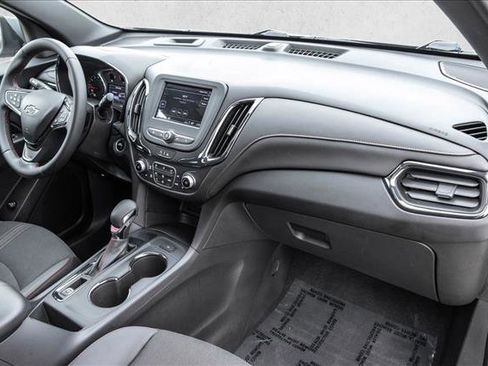 Used 2024 Chevrolet Equinox RS w/ LPO, Floor Liner Package FWD image 24