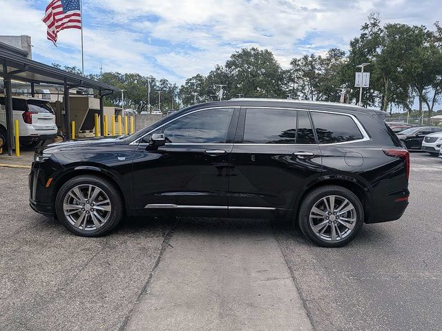 Used 2024 Cadillac XT6 Premium Luxury w/ Technology Package FWD image 2