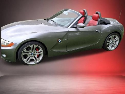 Used 2003 BMW Z4 3.0i RWD image 3
