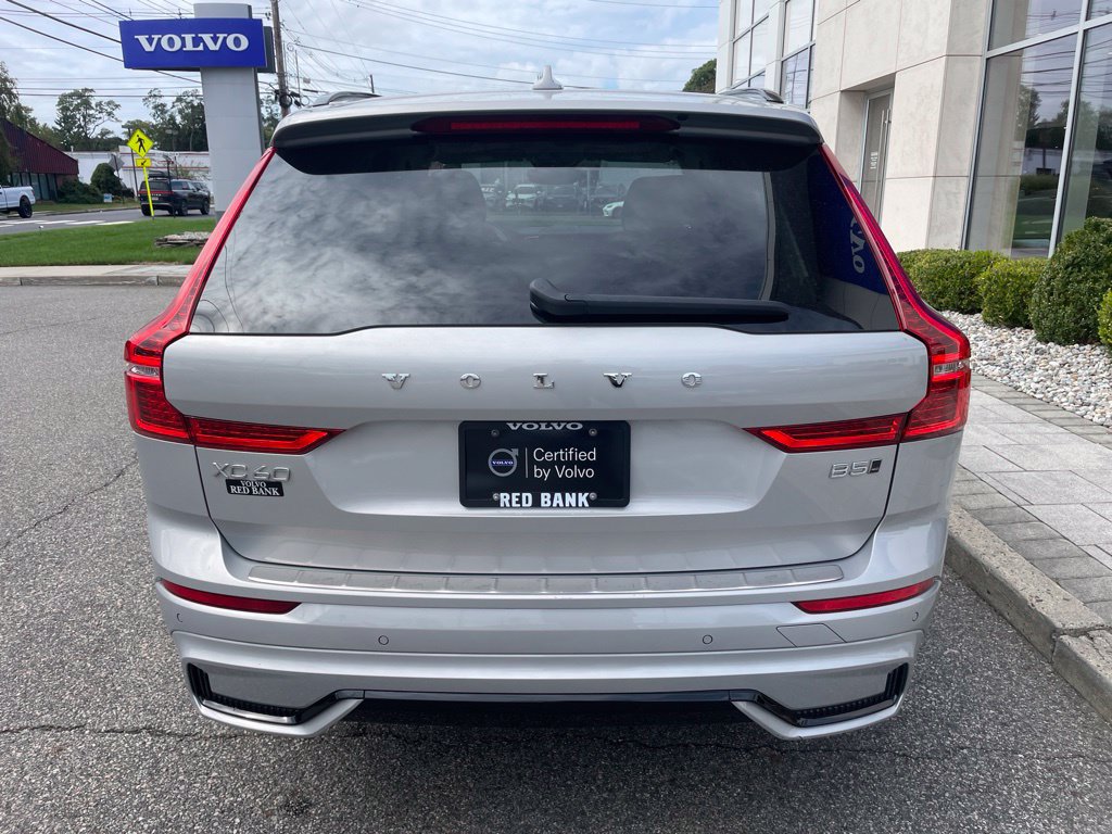 Certified 2024 Volvo XC60 B5 Core w/ Climate Package AWD/4WD image 4