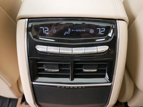 Used 2018 Cadillac CT6 Platinum AWD/4WD image 13