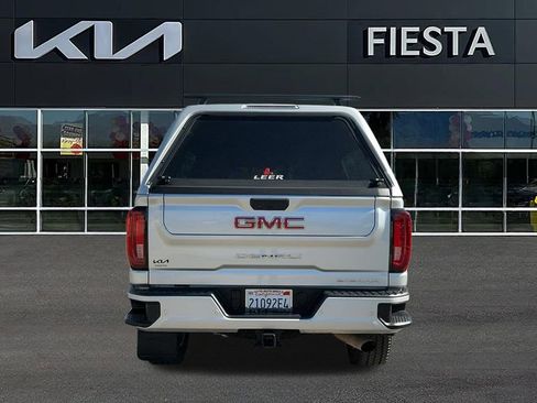 Used 2023 GMC Sierra 3500 Denali w/ Denali Ultimate Package image 5