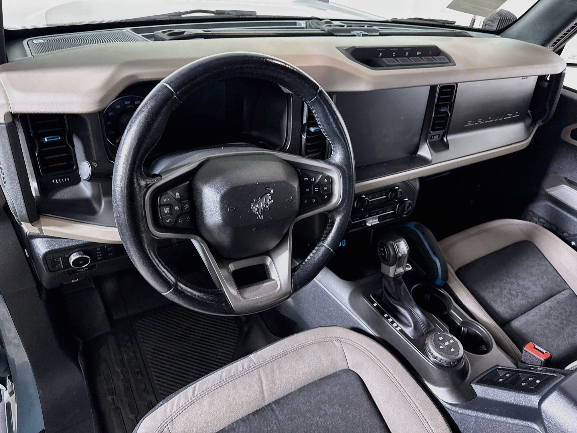 Used 2022 Ford Bronco Wildtrak AWD/4WD image 12